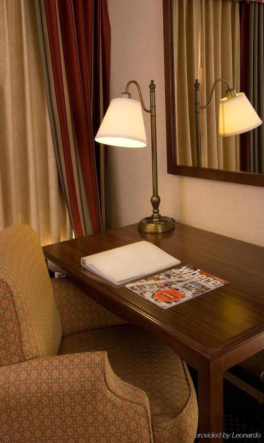 Hampton Inn Atlanta-North Druid Hills Bilik gambar